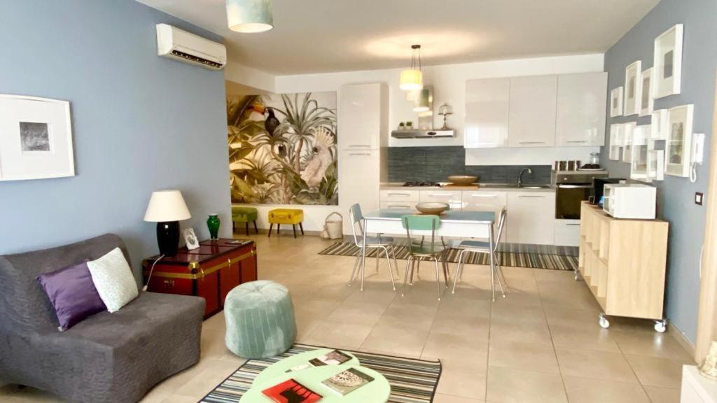 G & F Apartment Catania Bagian luar foto